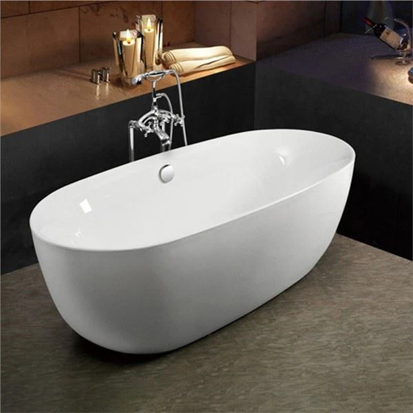 Ovale freistehende Badewanne